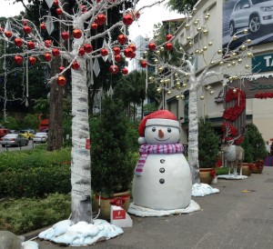 Singapore snowman